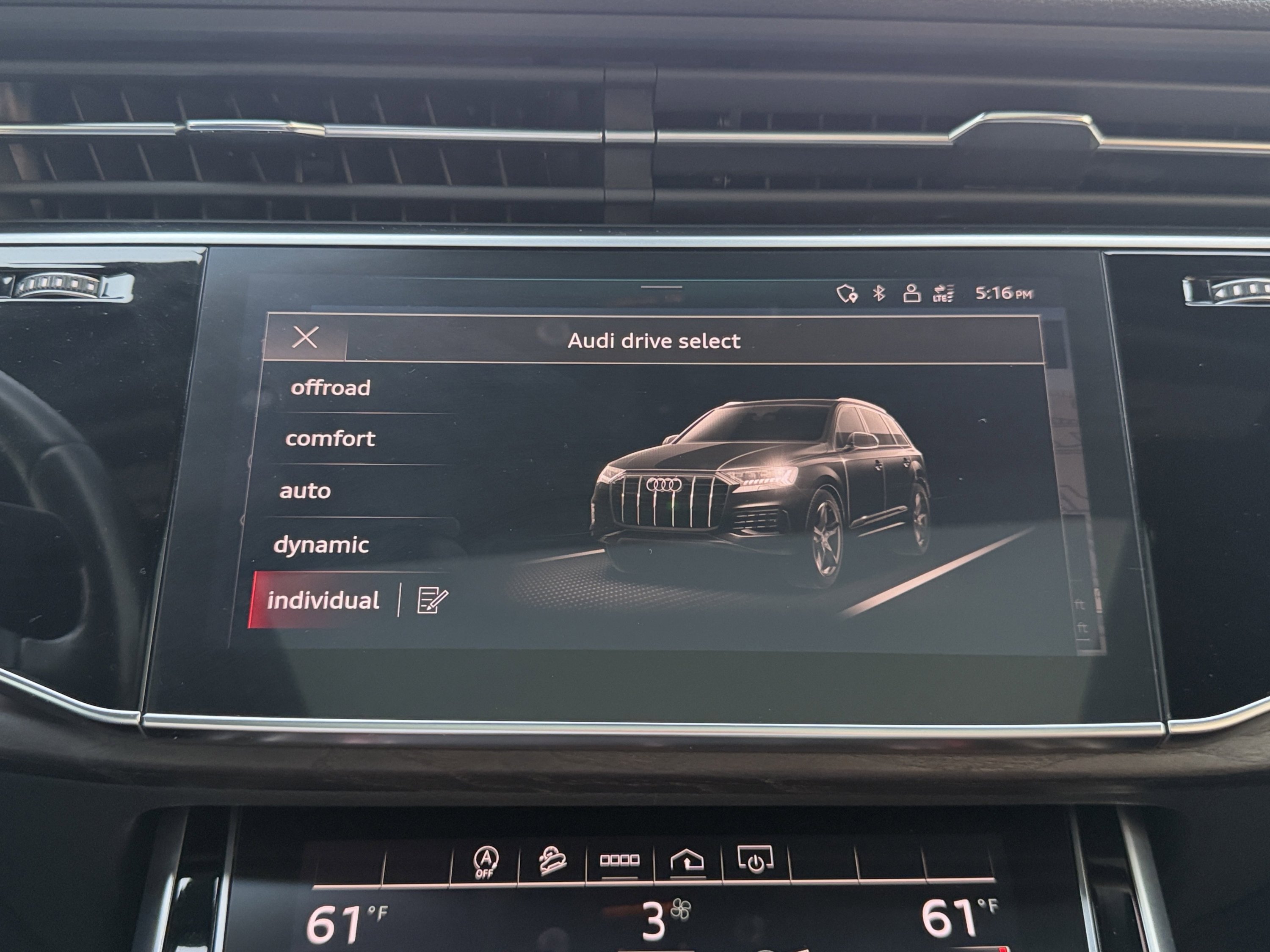 Used 2021 Audi Q7 2.0T Premium w/ Convenience Package AWD/4WD image 67