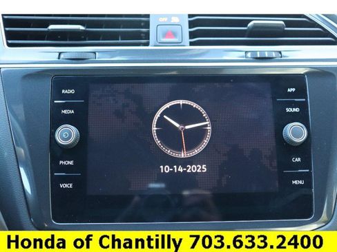 Used 2022 Volkswagen Tiguan SE R-Line image 14