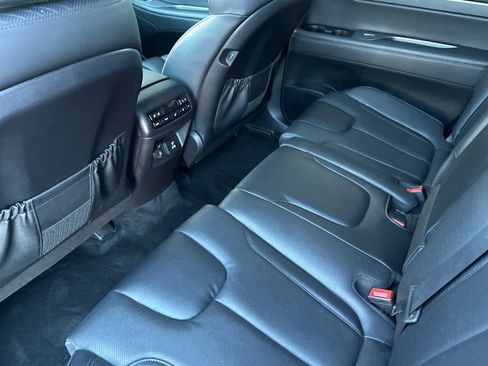 Used 2023 Hyundai Palisade SEL w/ Cargo Package image 13