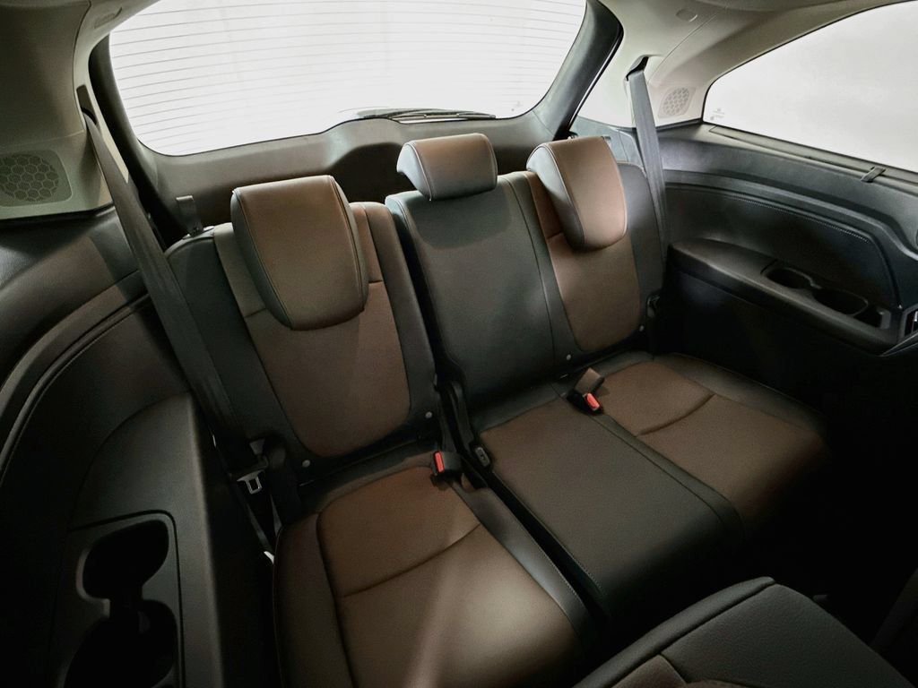 New 2026 Honda Odyssey Elite image 29