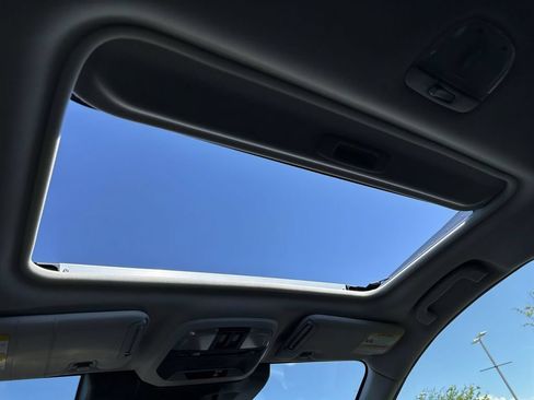 New 2026 Subaru Crosstrek 2.5i Limited w/ Crosstrek Mirror Package AWD/4WD image 16
