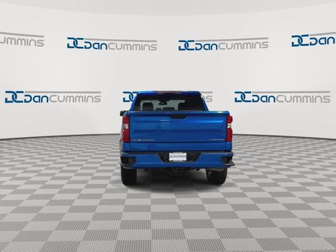 Used 2023 Chevrolet Silverado 1500 Custom AWD/4WD image 7