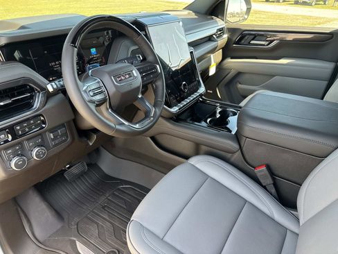 New 2026 GMC Yukon XL Elevation w/ Elevation Premium Package AWD/4WD image 27