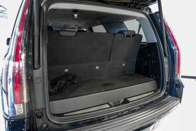 Used 2020 Cadillac Escalade 2WD image 59