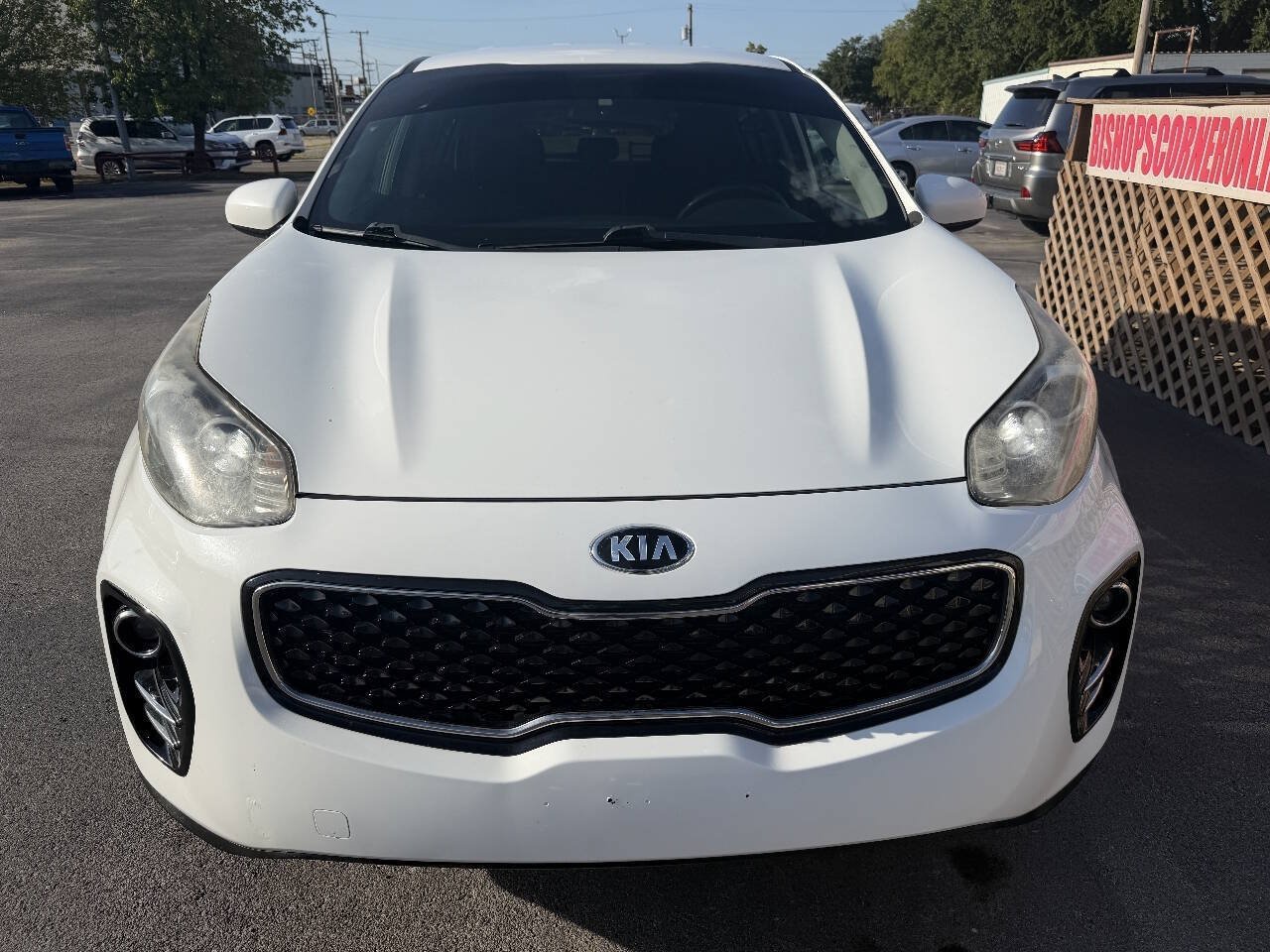 Used 2017 Kia Sportage LX AWD/4WD image 3