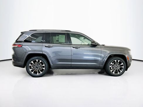 Used 2022 Jeep Grand Cherokee Overland image 10