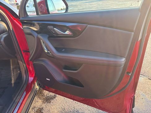 Used 2023 Chevrolet Blazer RS w/ Enhanced Convenience Package image 39