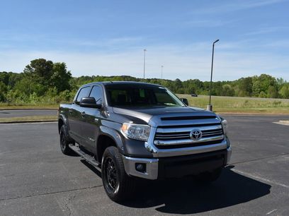 Used 2016 Toyota Tundra SR5 w/ SR5 Upgrade Package