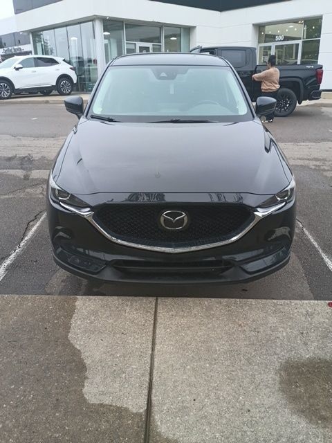 Used 2021 MAZDA CX-5 Touring FWD image 2