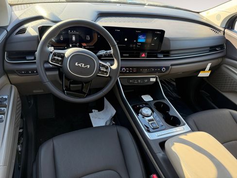 New 2026 Kia Carnival EX image 15