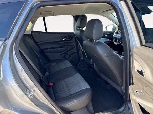 Used 2025 Chevrolet Equinox LT AWD/4WD image 19