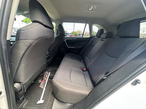 Certified 2019 Toyota RAV4 LE FWD image 13
