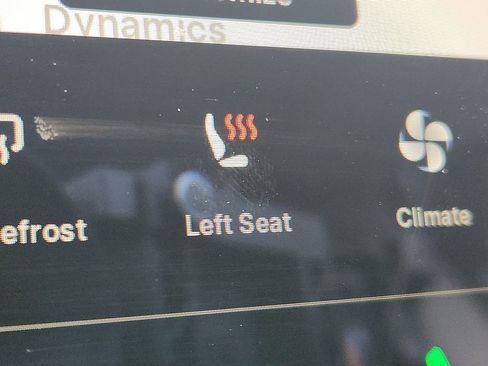 Used 2021 Tesla Model Y Long Range image 23