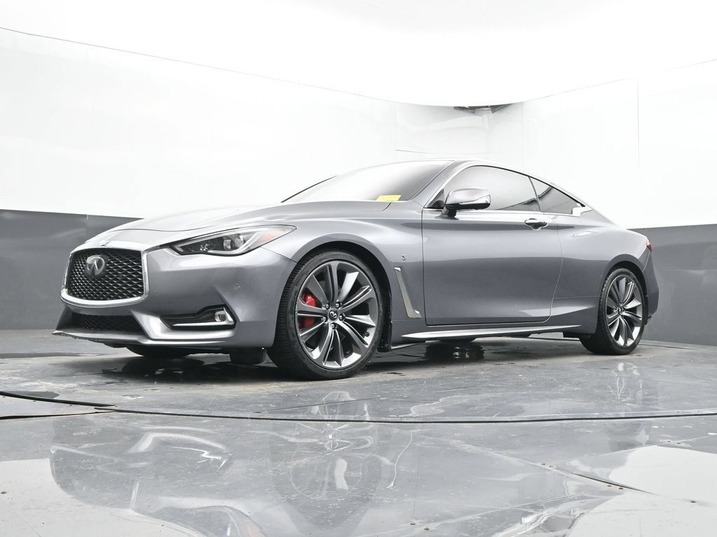 Used 2018 INFINITI Q60 Red Sport 400 AWD/4WD image 27