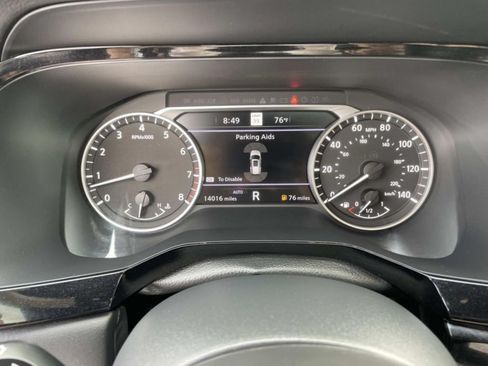 Used 2025 Nissan Pathfinder SL w/ SL Premium Package AWD/4WD image 33