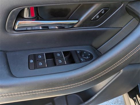 Certified 2024 MAZDA CX-90 Plug-In Hybrid w/ Premium Pkg image 11