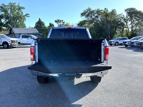 Used 2016 Ford F150 XLT w/ Equipment Group 302A Luxury AWD/4WD image 9