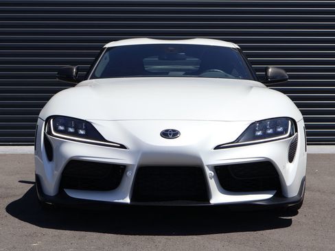 Used 2025 Toyota Supra Premium w/ Driver Assist Package RWD image 2