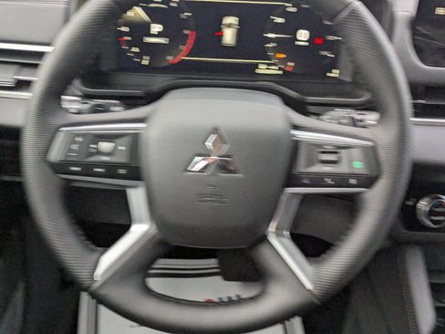 New 2026 Mitsubishi Outlander SE FWD image 19
