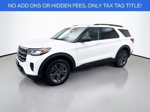 New 2026 Ford Explorer Active w/ Active Comfort Package image 3