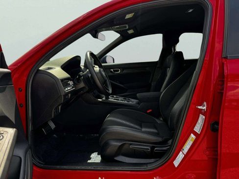 Used 2025 Honda Civic Sport image 24