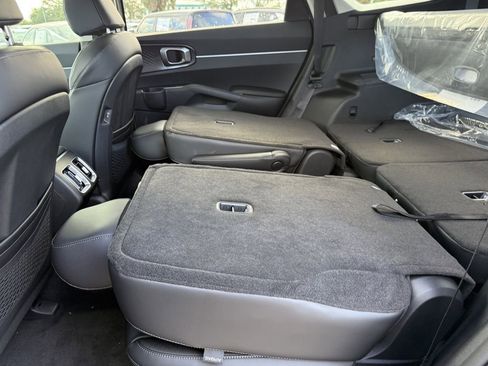 New 2026 Kia Sorento EX w/ EX Premium Package image 17