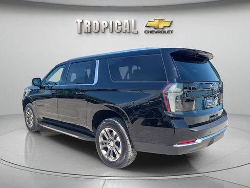 New 2026 Chevrolet Suburban LT w/ Comfort Package RWD image 3