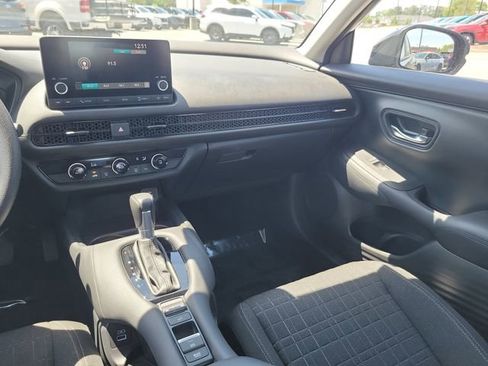 Certified 2023 Honda HR-V LX image 28