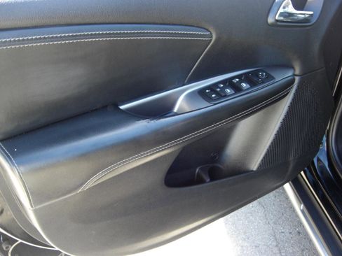 Used 2017 Dodge Journey Crossroad AWD/4WD image 26