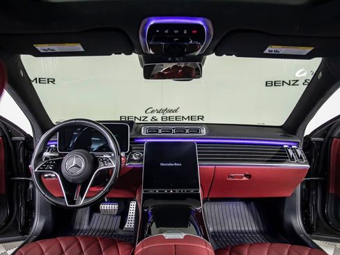 Used 2023 Mercedes-Benz S 580 4MATIC Sedan image 22