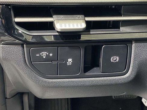 New 2026 Kia Sportage LX w/ LX Convenience Package FWD image 20