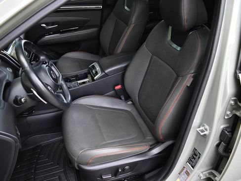 Used 2022 Hyundai Santa Cruz Limited AWD/4WD image 18