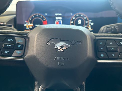 Used 2025 Ford Mustang Premium RWD image 23