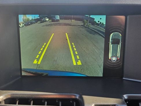 Used 2017 Volvo XC60 T6 Inscription w/ Climate Package AWD/4WD image 34