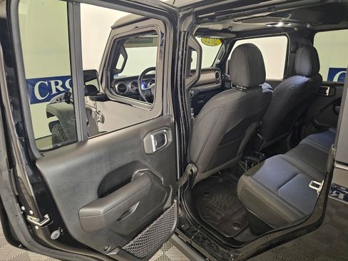 Used 2022 Jeep Gladiator Sport AWD/4WD image 20