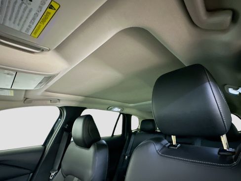 Used 2025 MAZDA CX-50 AWD 2.5 S w/ Premium Package image 27