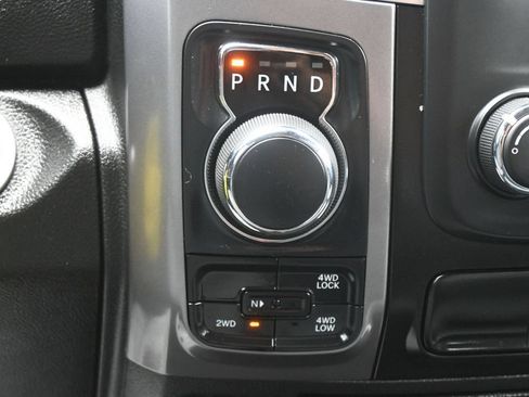 Used 2024 RAM 1500 Classic SLT AWD/4WD image 18