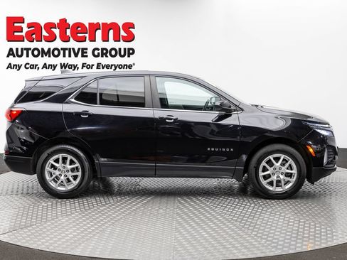 Used 2023 Chevrolet Equinox LT FWD image 4