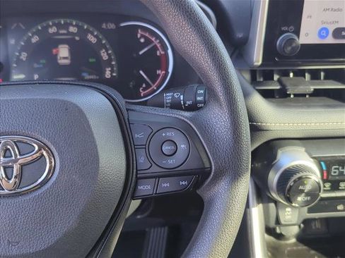 Used 2024 Toyota RAV4 XLE w/ Convenience Package image 13