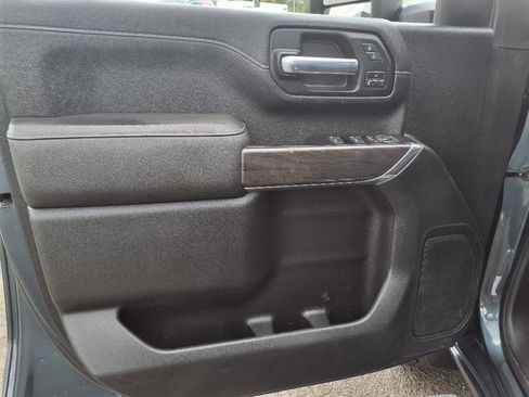 Used 2020 Chevrolet Silverado 2500 LTZ w/ LTZ Plus Package image 23