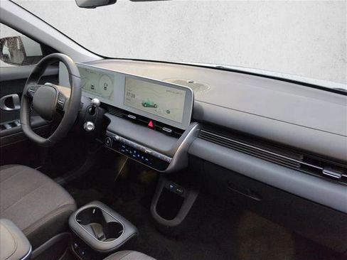 Certified 2024 Hyundai Ioniq 5 SEL image 23