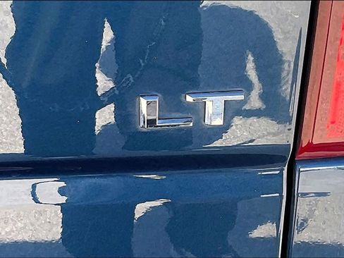 Used 2023 Chevrolet Silverado 1500 LT image 10