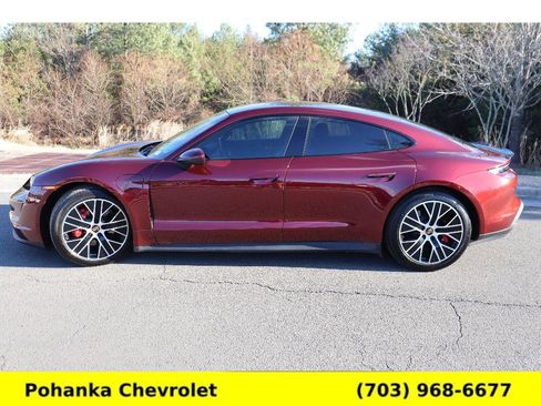 Used 2021 Porsche Taycan 4S image 4