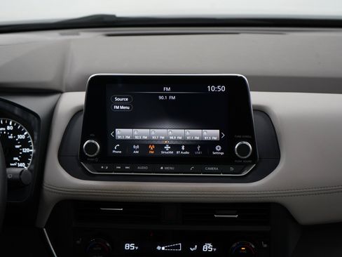 Used 2023 Nissan Rogue SV w/ SV Premium B Package AWD/4WD image 15