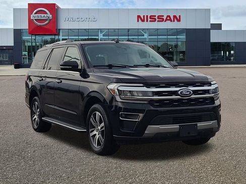 Used 2023 Ford Expedition Limited RWD image 1