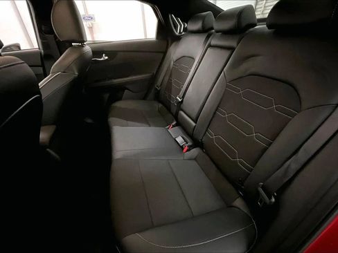 Used 2024 Kia Forte GT-Line image 25