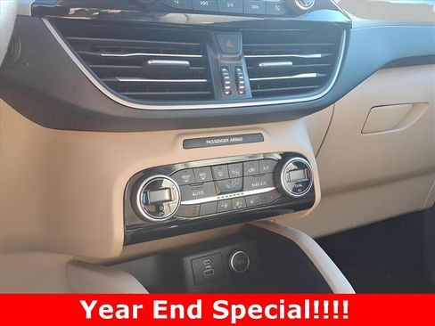 Used 2021 Ford Escape SEL image 9