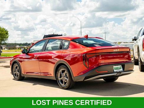 Used 2025 Kia K4 FWD image 3