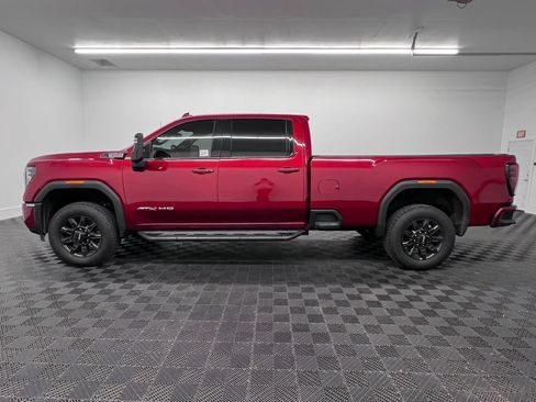 Used 2025 GMC Sierra 3500 AT4 AWD/4WD image 2