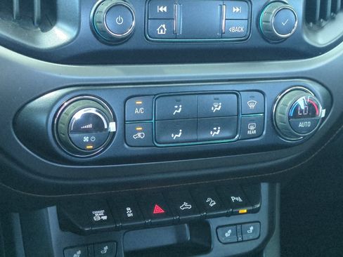 Used 2022 GMC Canyon AT4 w/ Trailering Package AWD/4WD image 30